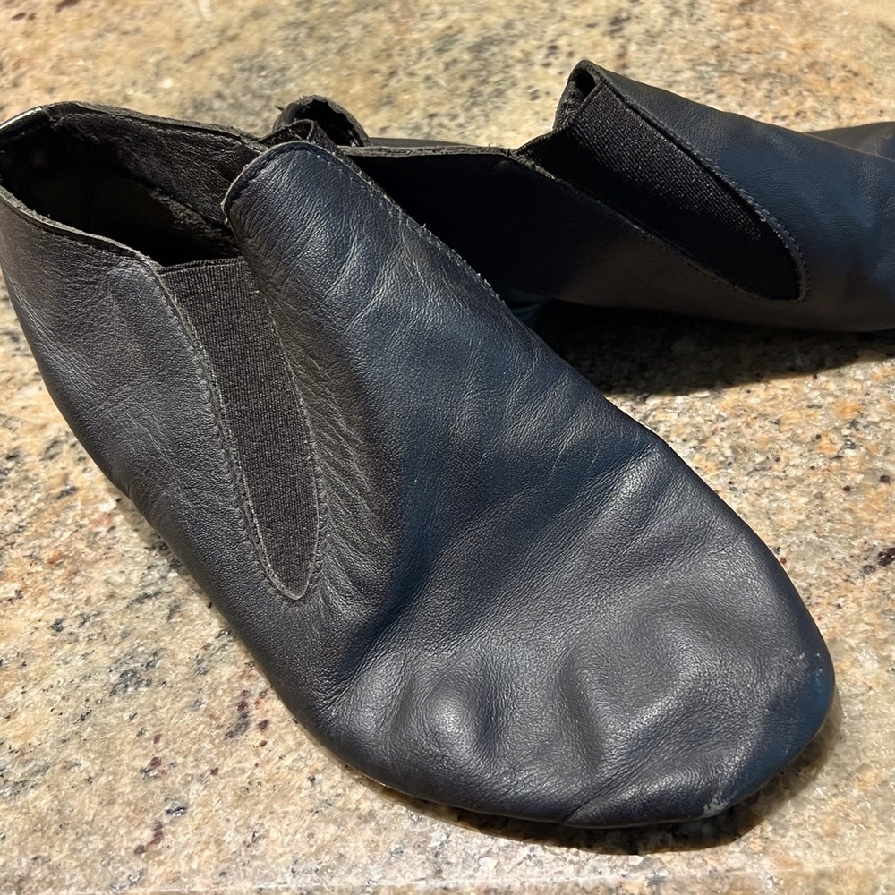 “So Dance” Leather Dance Shoes